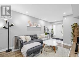 251 - 60 Parrotta Drive, Toronto, ON M9M0E5 Photo 6