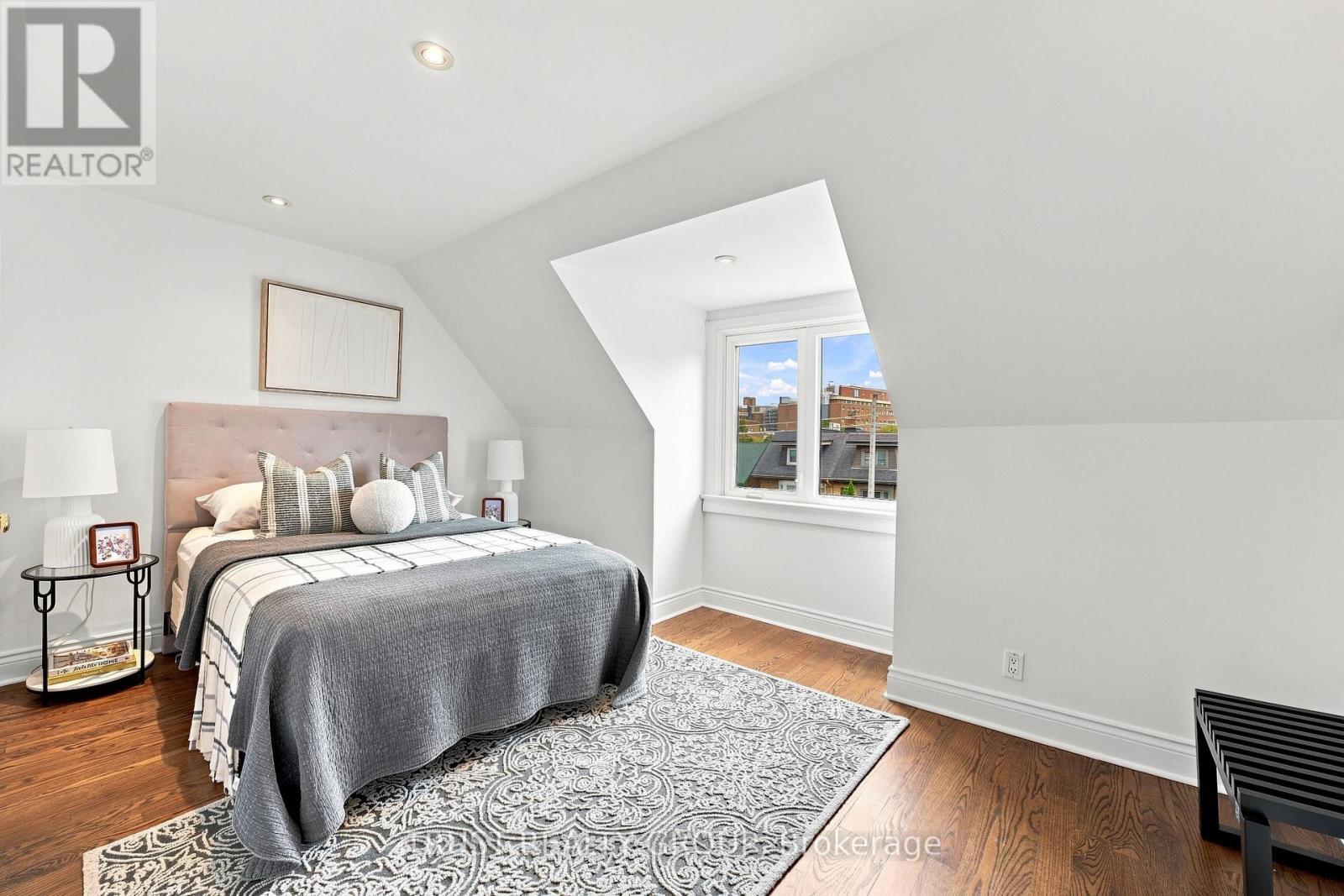 298 GARDEN AVENUE - Image 21