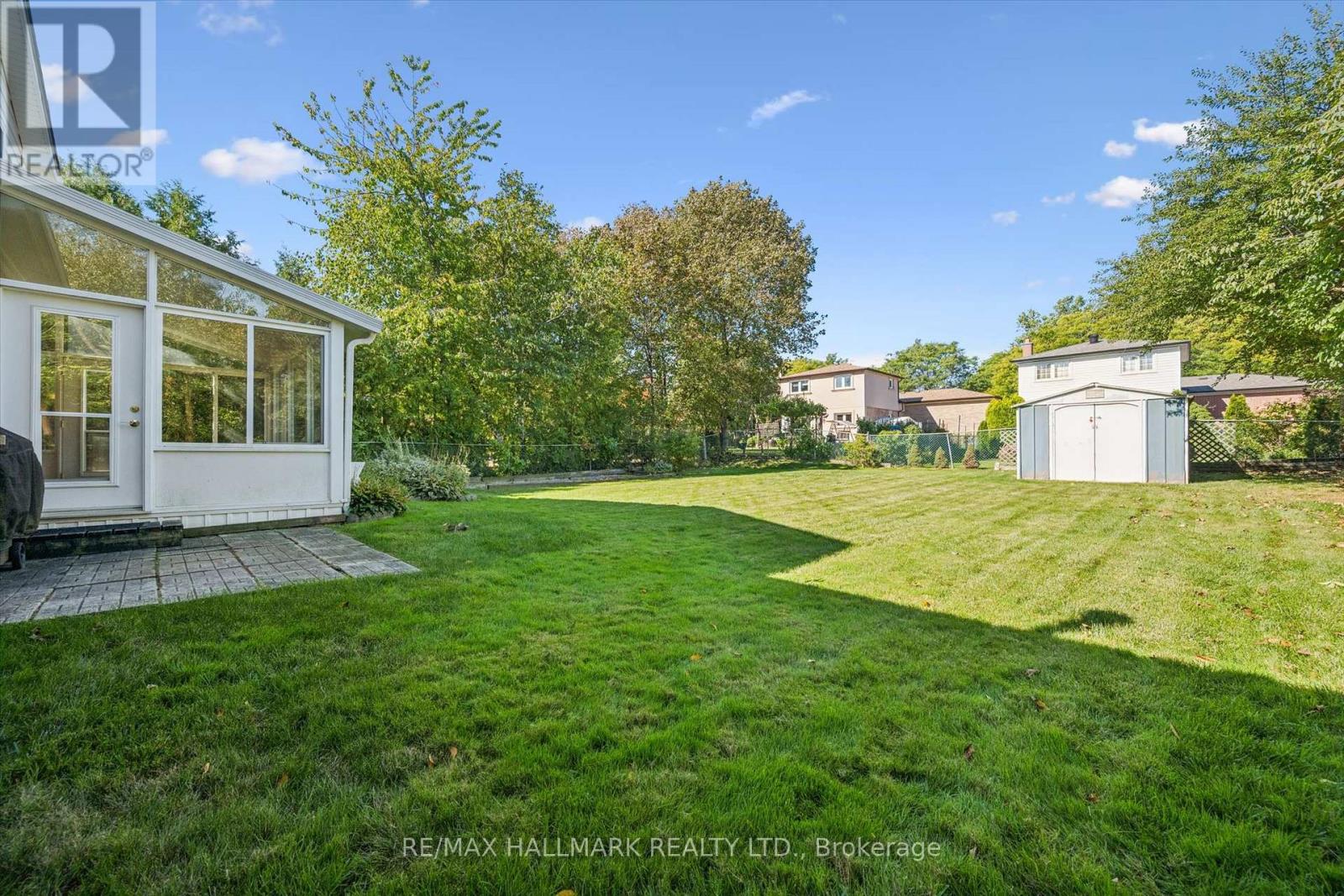2209 BUTTONBUSH CRESCENT - 38