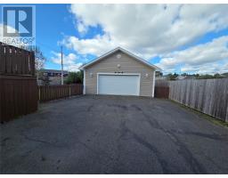67 Marshalls Drive thumbnail 13