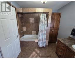 67 Marshalls Drive thumbnail 33