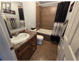 67 Marshalls Drive thumbnail 38