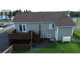 67 Marshalls Drive thumbnail 8