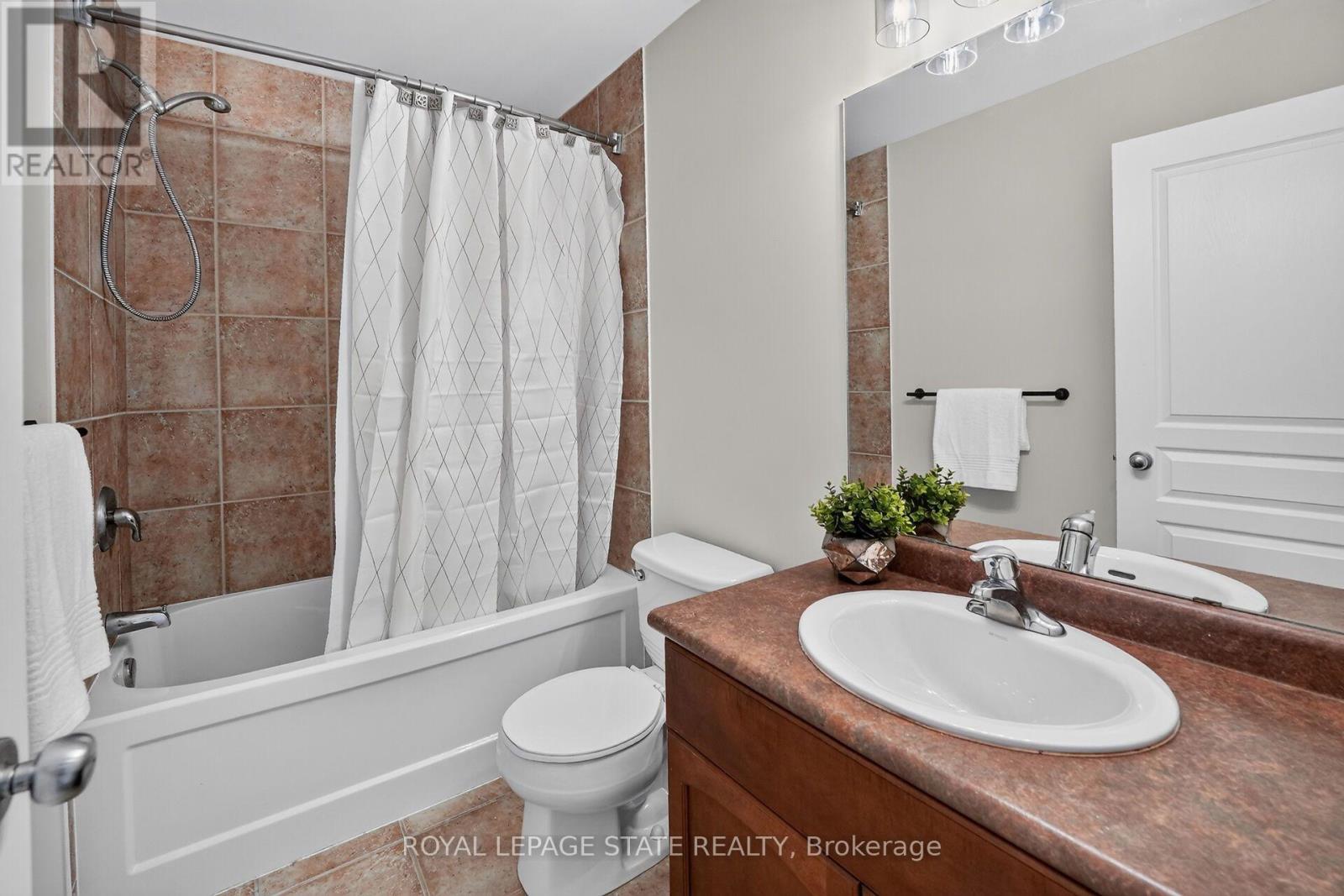 69 SUMNER CRESCENT - Image 30