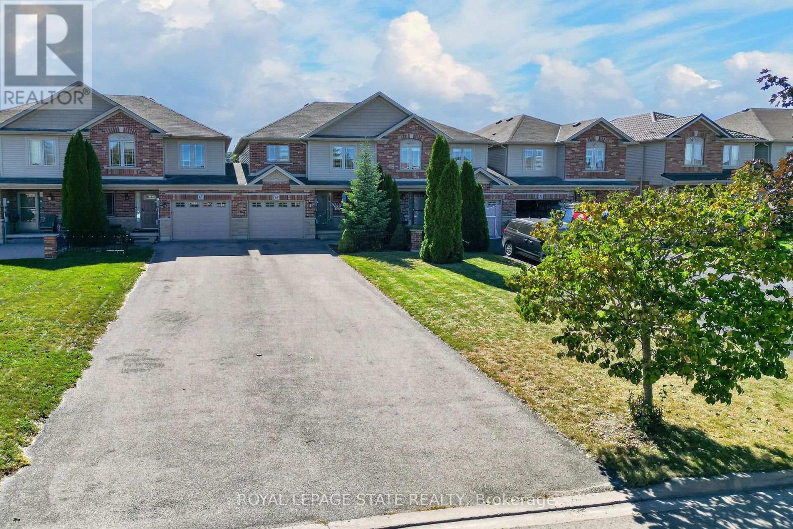 69 SUMNER CRESCENT - 36