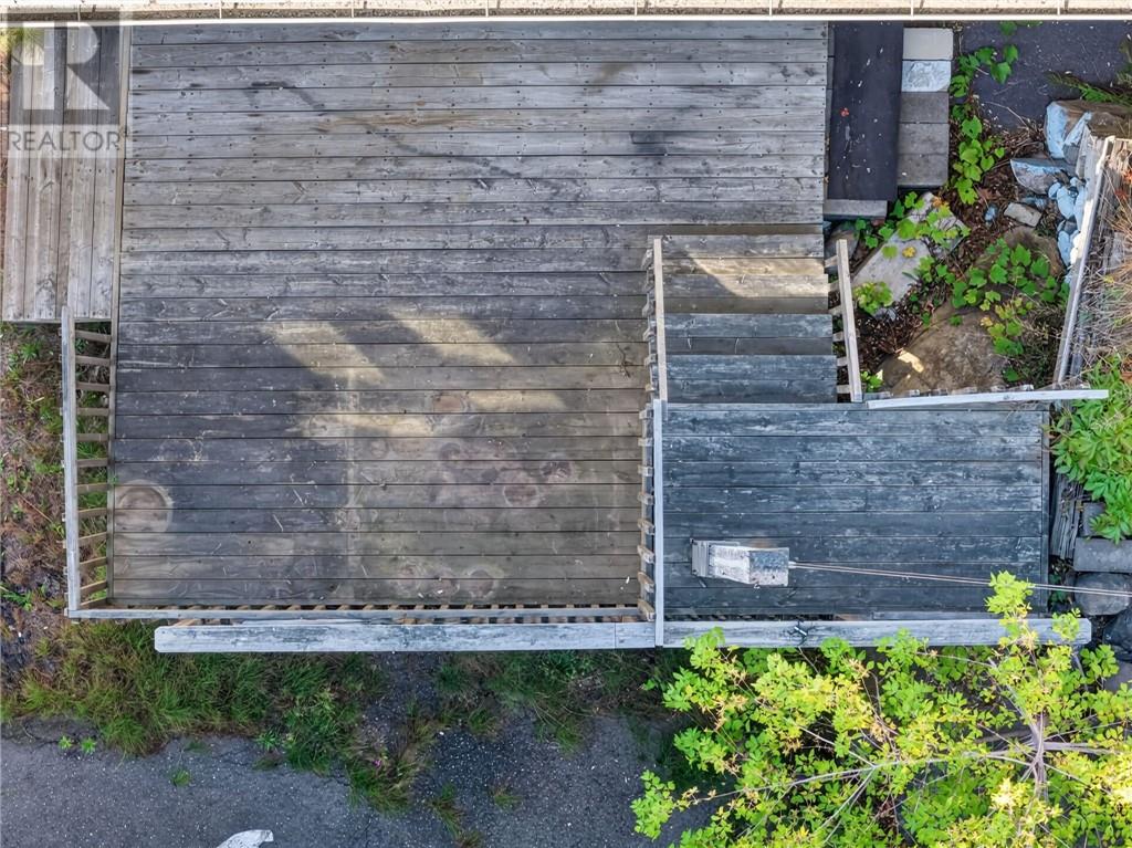 992 Martindale - Image 23