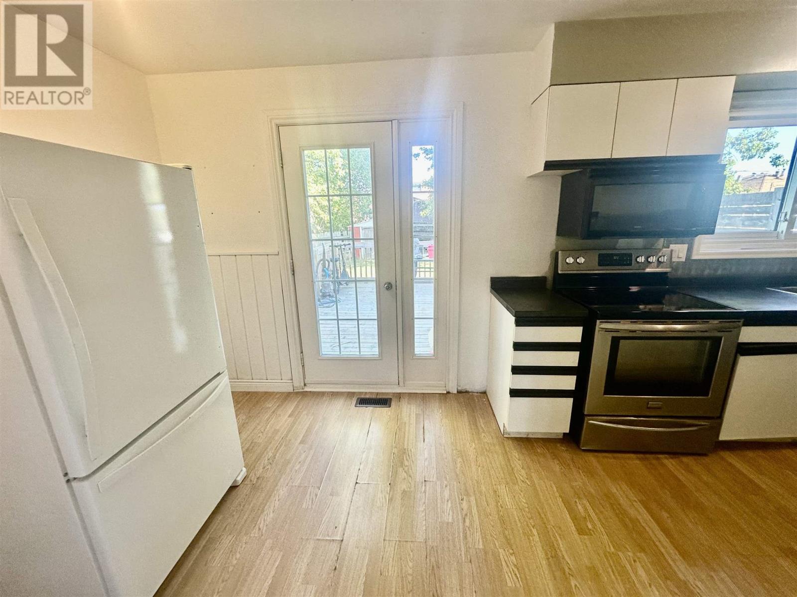 622 Placid AVE - 10