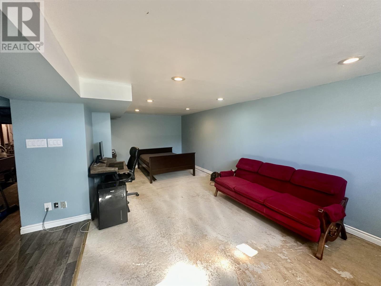 622 Placid AVE - 28