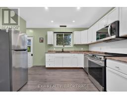 Kitchen - 659 Sussex Boulevard, Kingston, ON K7M5A9 Photo 10