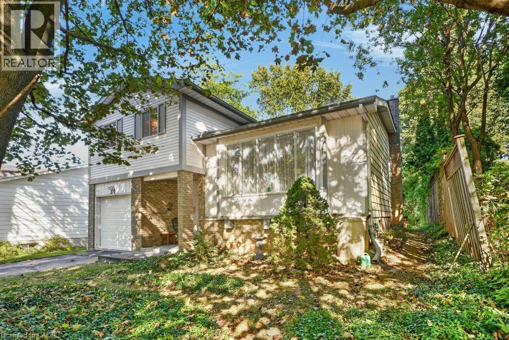 34 GLEN PARK Crescent - 3