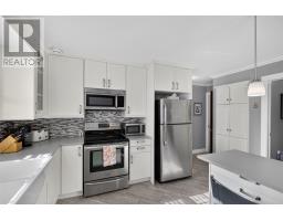 21 Symonds Place thumbnail 12