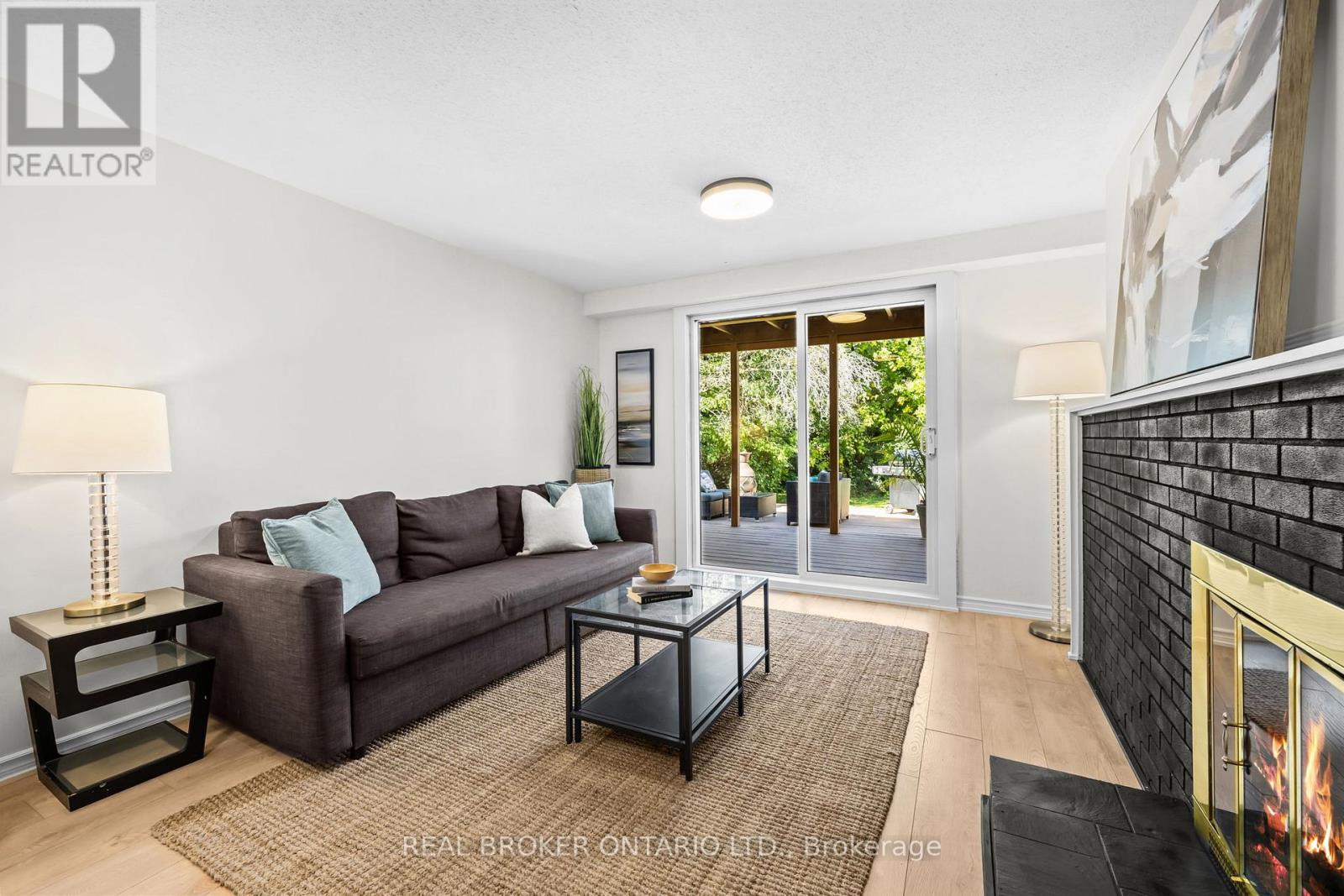 129 WOODFIELD DRIVE - 16
