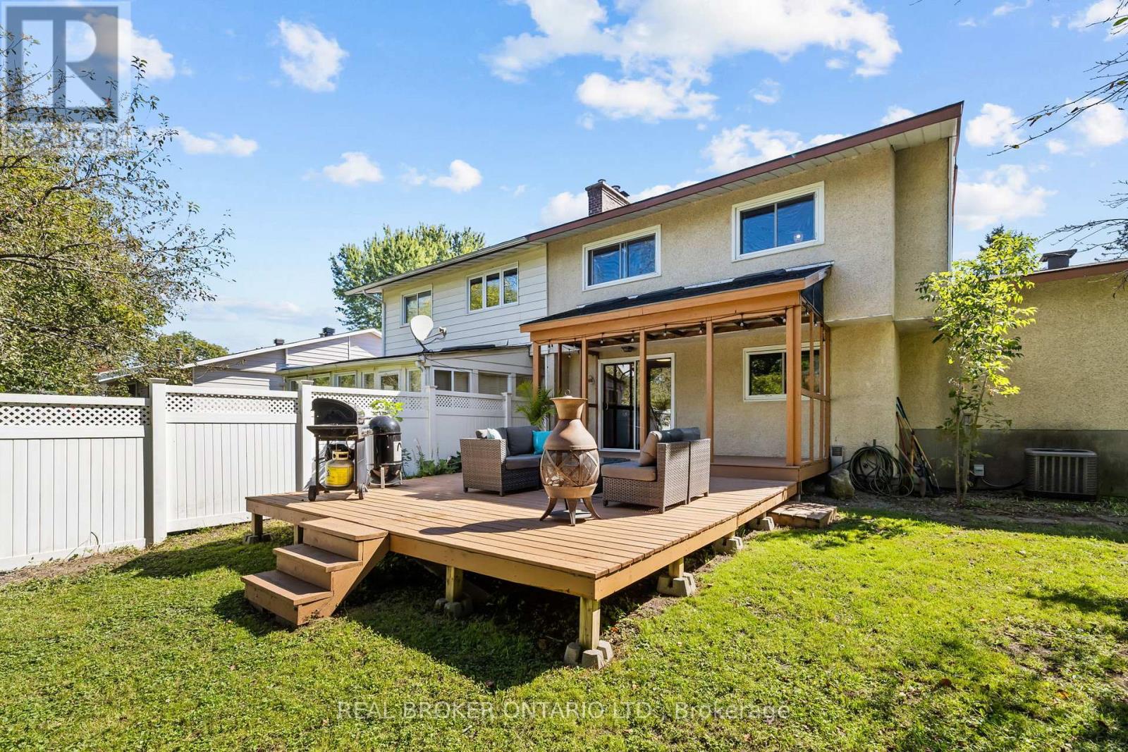 129 WOODFIELD DRIVE - 32