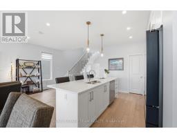 715 Maverick Crescent, Ottawa, ON K2S2X1 Photo 12