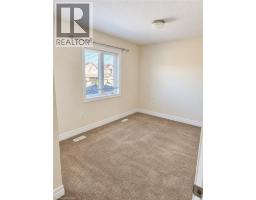 28 Nieson Street, Cambridge, ON N1R1A3 Photo 9