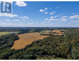 5427 Hogg Valley Road, Tay, ON L4R4K3 Photo 11