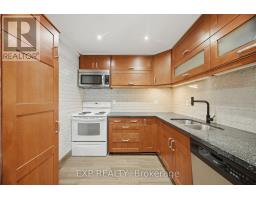 Dining room - 30 Herkley Drive, Brampton, ON L6V2E8 Photo 11