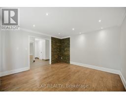 Living room - 30 Herkley Drive, Brampton, ON L6V2E8 Photo 9