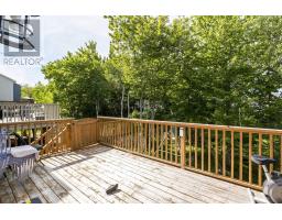 15 Lowther Lane, Bedford, NS B4B0L6 Photo 17