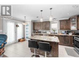5pc Ensuite bath - 15 Lowther Lane, Bedford, NS B4B0L6 Photo 7