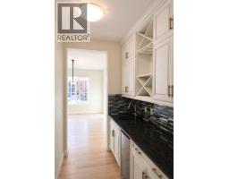 2pc Bathroom - 60 Hong Kong Road Sw, Calgary, AB T3E7B6 Photo 12