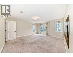 4pc Bathroom - 60 Hong Kong Road Sw, Calgary, AB T3E7B6 Photo 15