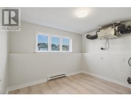 24 Hopedale Crescent thumbnail 15