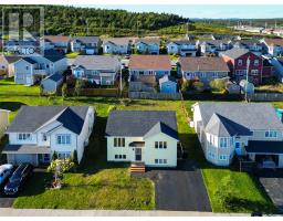 24 Hopedale Crescent thumbnail 34