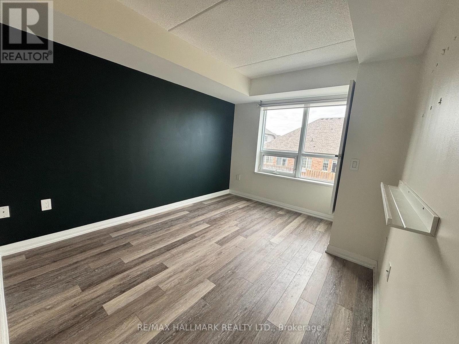 Photo of 216 - 40 VIA ROSEDALE AVENUE