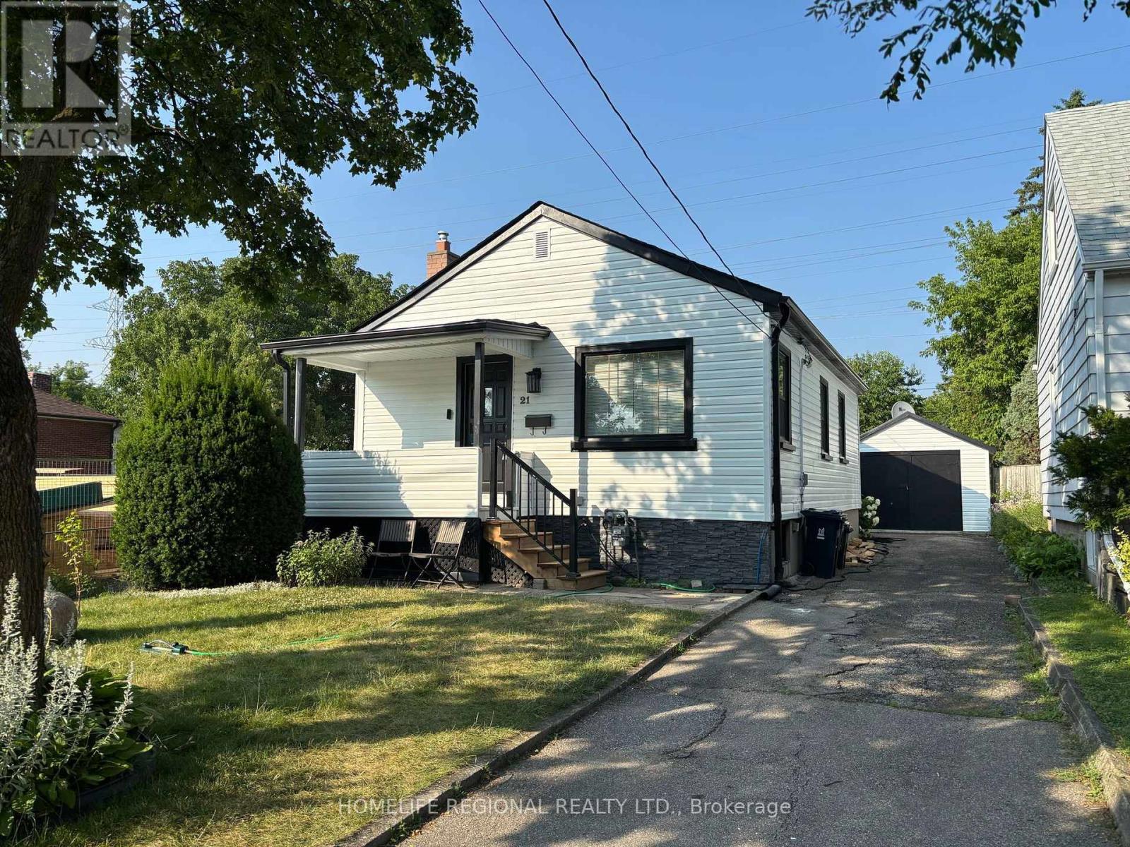 Photo of 21 Acorn Avenue