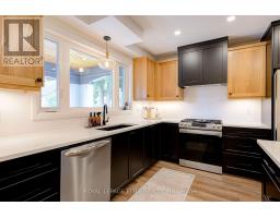 24 Stahl Avenue, Kitchener, ON N2H5R6 Photo 10