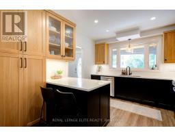 24 Stahl Avenue, Kitchener, ON N2H5R6 Photo 13
