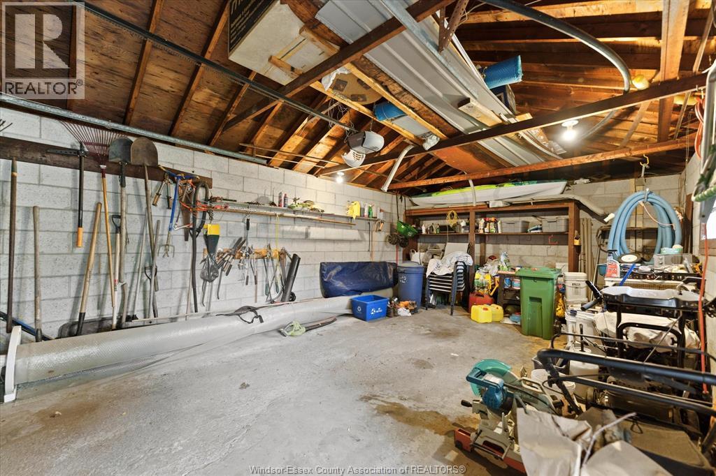 3189 MCKAY - 35