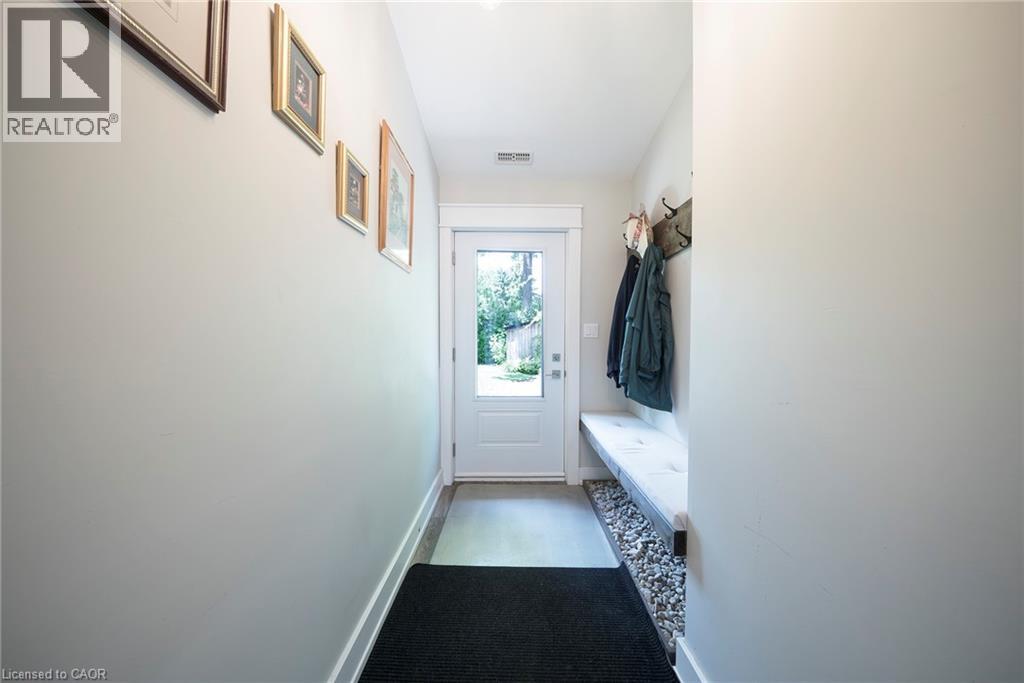 260 OWEN Street - 7