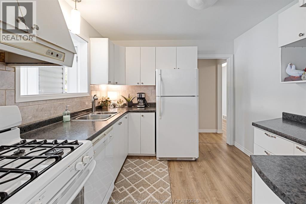 6480 BALL STREET - 11