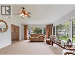 Living room/Fireplace - 6480 Ball Street, Stoney Point, ON N0R1N0 Photo 15
