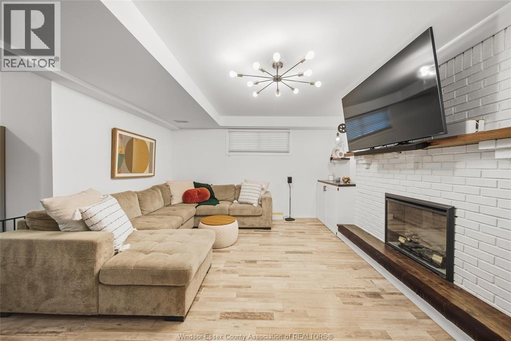 30 PEARL STREET - Image 24