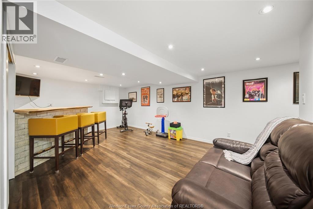 30 PEARL STREET - Image 33