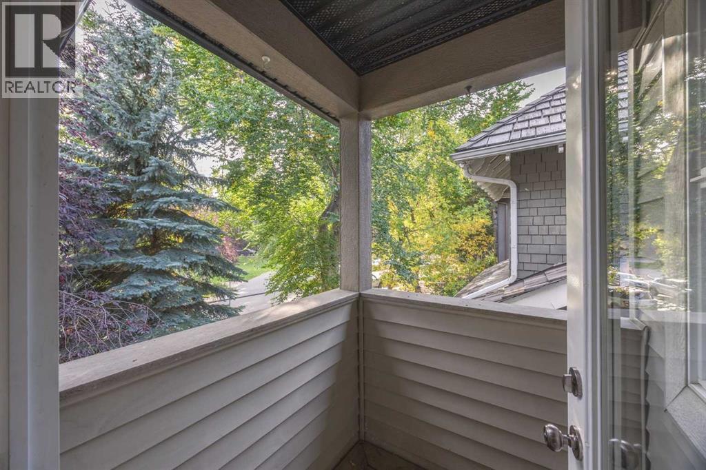 608 24 Avenue SW - photo 29