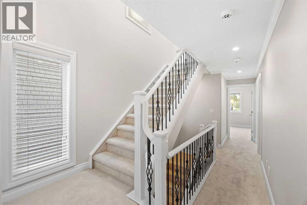 608 24 Avenue SW - photo 37