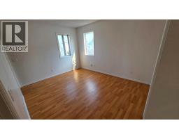 3pc Bathroom - 155 Applefield Close Se, Calgary, AB T2A7P9 Photo 9