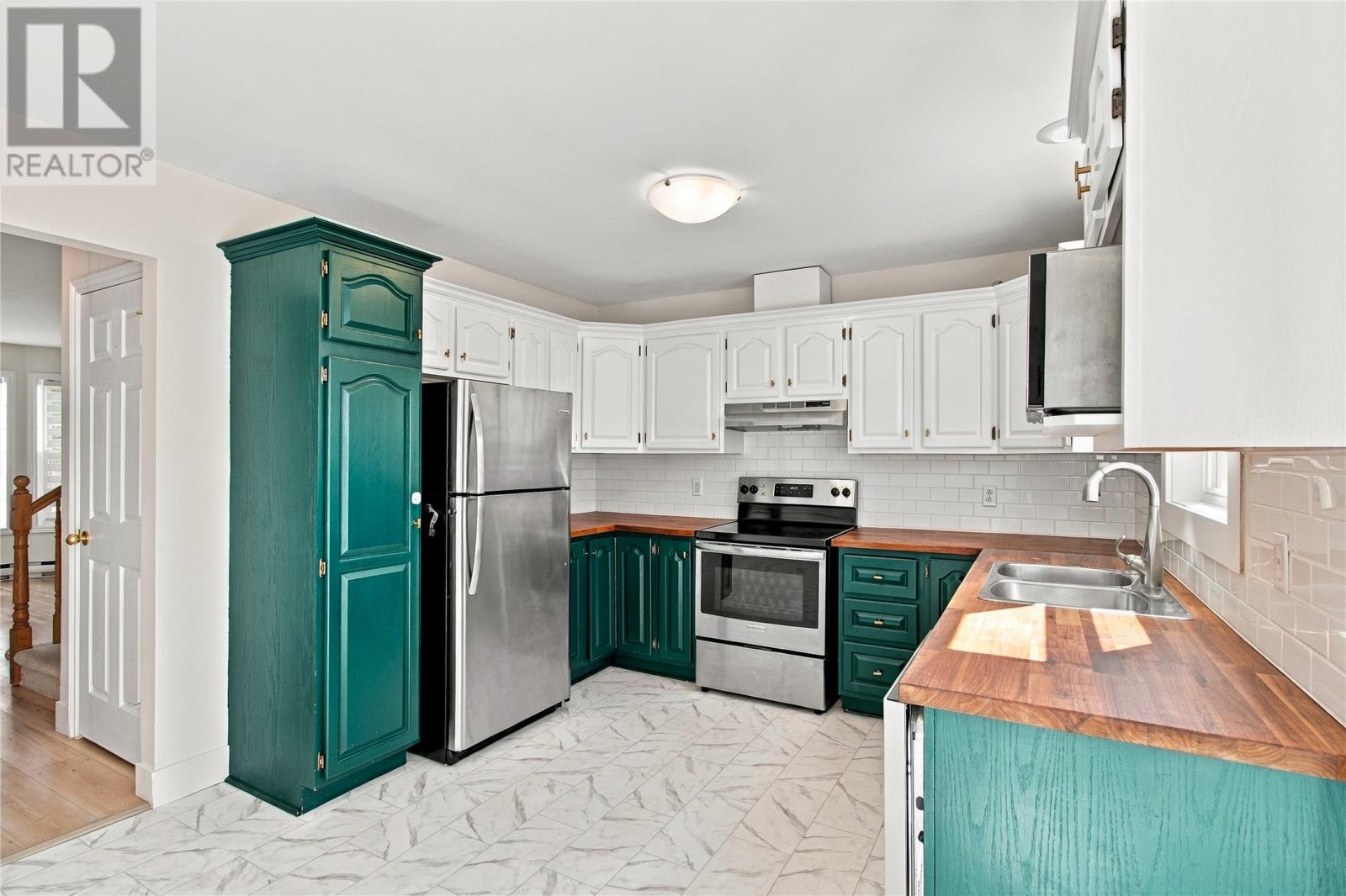 25 Laumann Place, photo 9 of 28