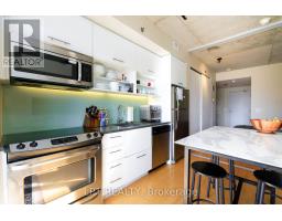 1016 - 32 Trolley Crescent, Toronto, ON M5A0E8 Photo 12