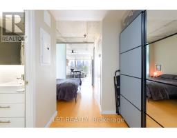 1016 - 32 Trolley Crescent, Toronto, ON M5A0E8 Photo 6