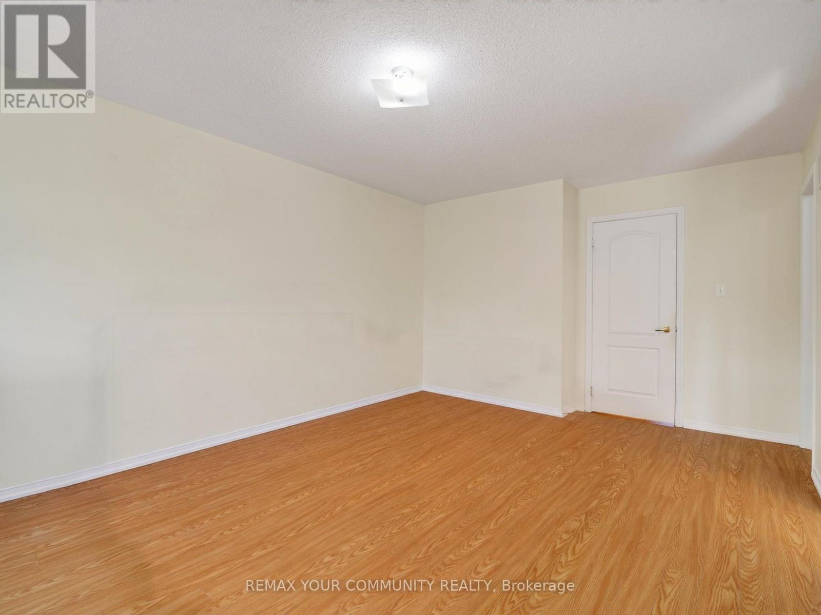 265 SPRUCEWOOD CRESCENT - Image 28
