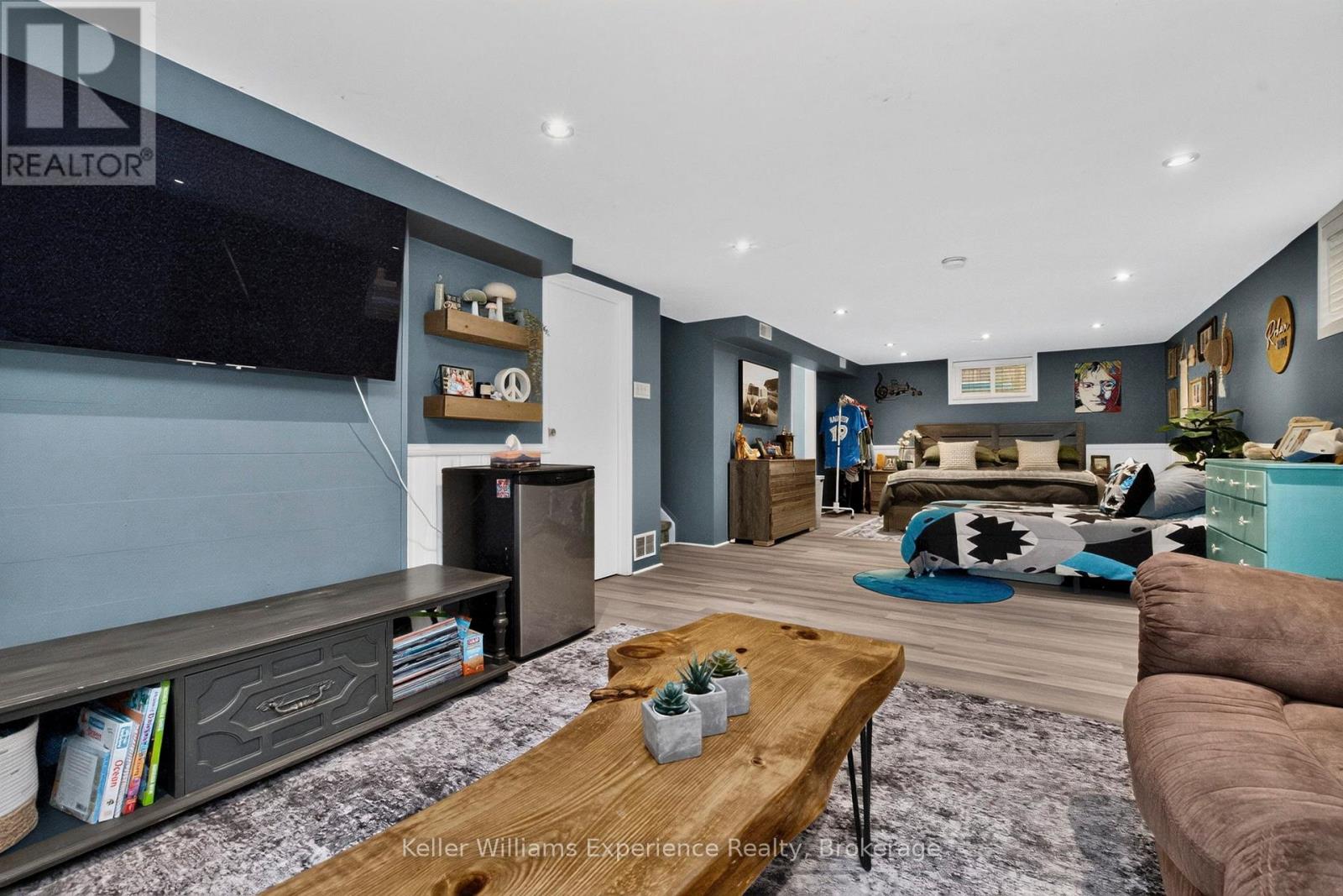 769 PRATT AVENUE - Image 17