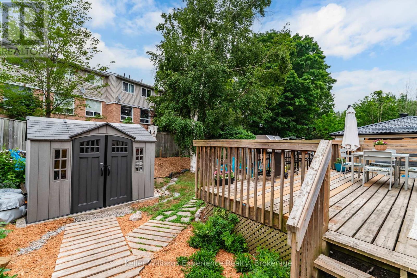 769 PRATT AVENUE - Image 22