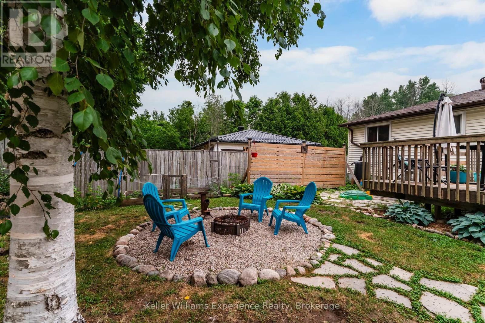 769 PRATT AVENUE - Image 23