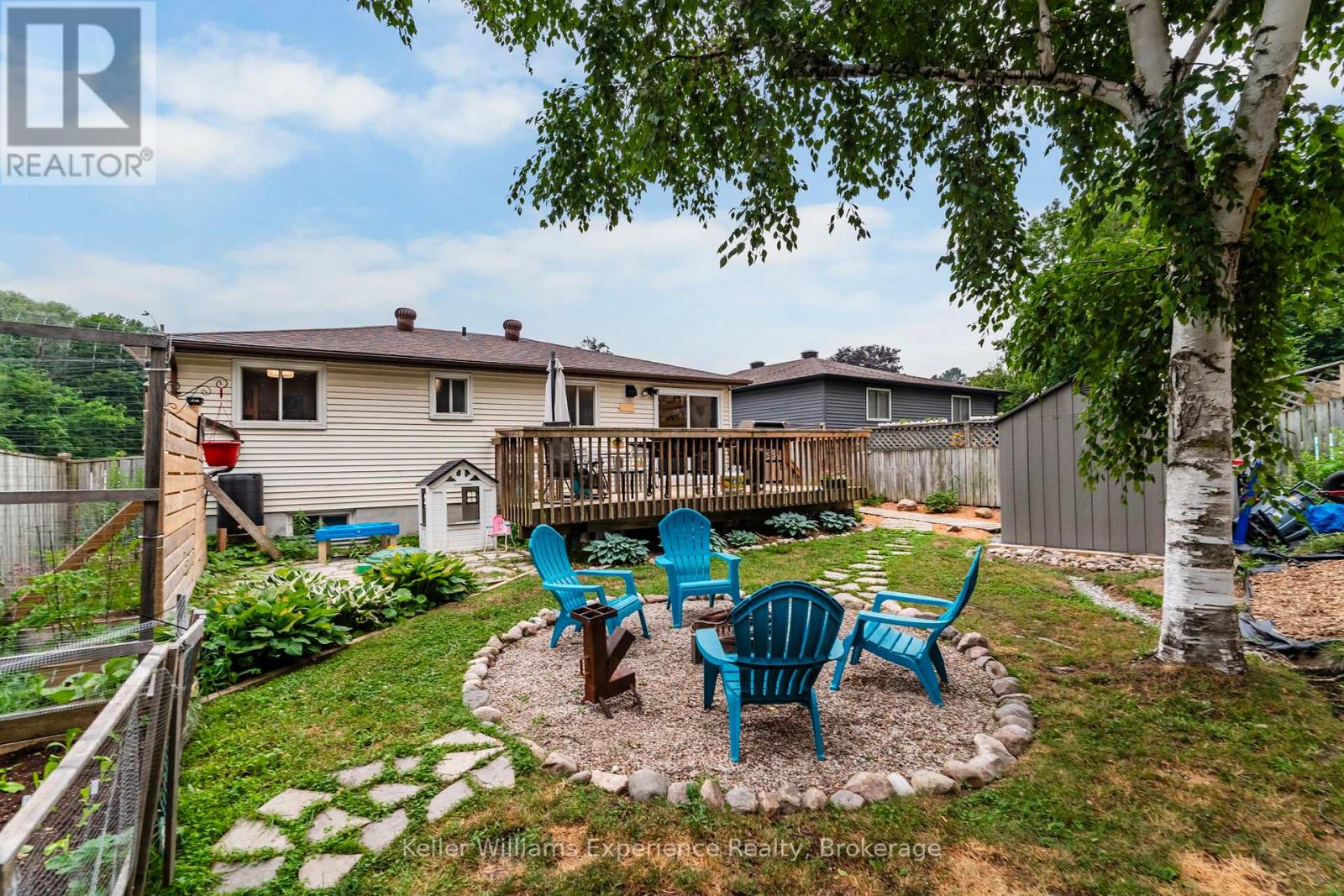 769 PRATT AVENUE - Image 26