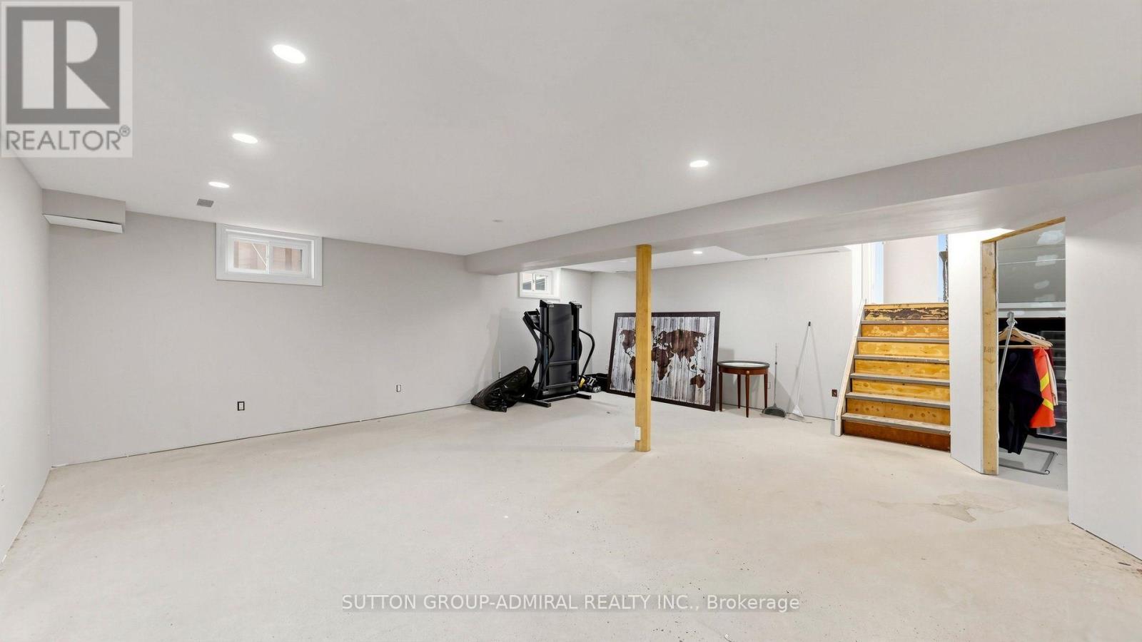 49 STORNOWAY CRESCENT - Image 34